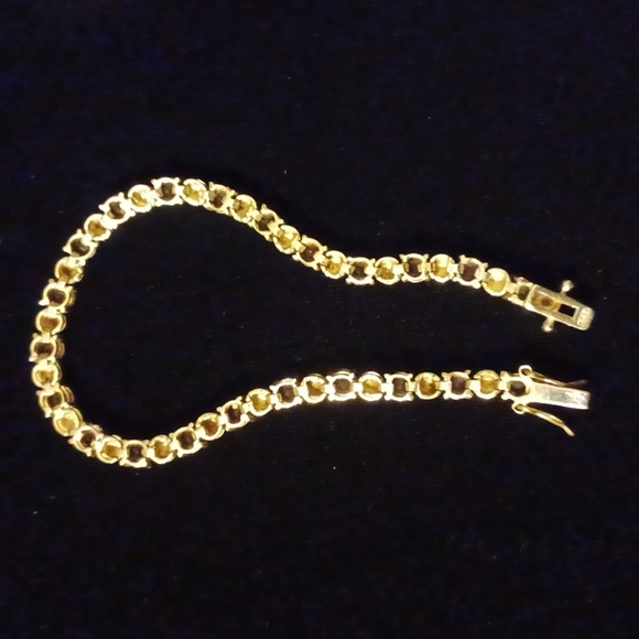 9.25 Amethyst 22 round stones separated by 22 silver round shaped beads. - Picture 3 of 5